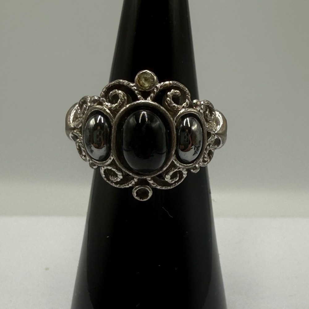 Vintage Avon Hematite Tone Cabochon Filigree Adjustable Ring Silver Tone